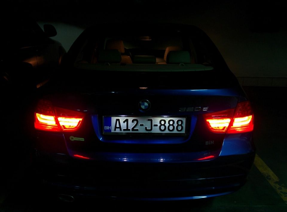 E90 320d (LCI 2010/11) :)