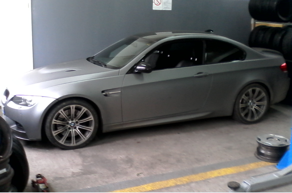 Masina V8