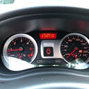Renault Clio 1.5 DCI, 2012. DizelAuto je u odlicnom stanju, redovan servis na 175000 km, gume zimske nove, nov akumulator, prednji diskovi i plocice, dva kljuca, uvezen 2016. iz Francuske.Gratis veliki servis.Prešao 178500 km. Garažiran.Branici u boji auta, multifunkcionalni volan, tempomat, daljinsko zaključavanje, putni računar, tonirana stakla, električni podizači, grejači retrovizora, sedišta podesiva po visini, radio CD, grejači vetrobranskog stakla, Child lock, ABS, kodiran ključ, blokada motora, centralno zaključavanje, rezervni ključ...Registrovan do 07.2019.Cena 4300 eura.Telefon; 063 200897