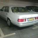 Vidjeni u Beogradu, u garazi jednog trznog centra....