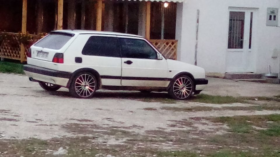 2 masina :D